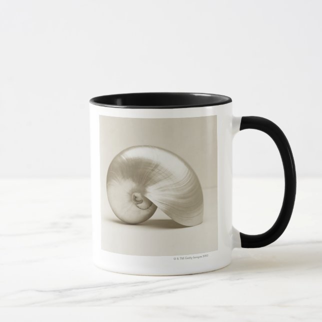 Caneca Escudo Pearlised do mar do nautilus (Direita)