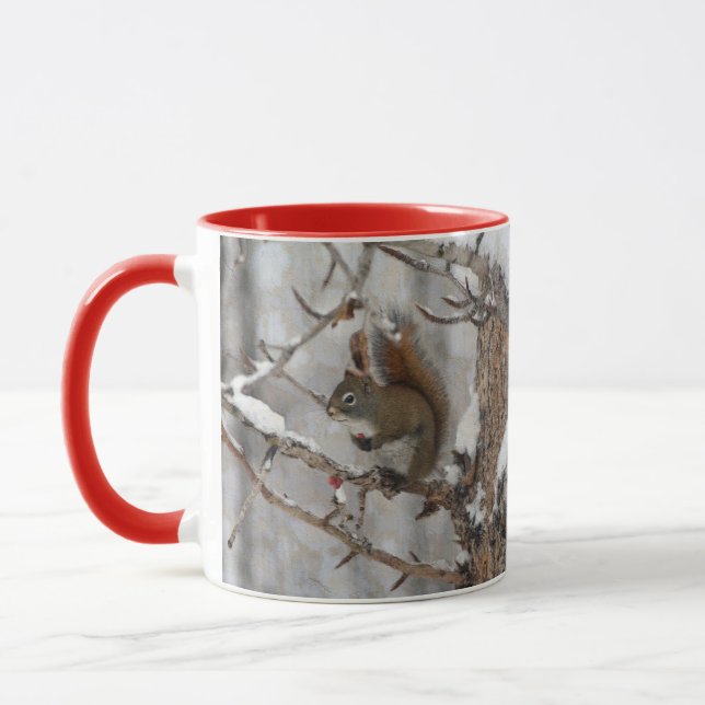Caneca Esquilo de inverno, neve e berries vermelhos Desig (Esquerda)