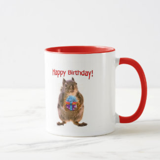 Caneca Esquilo do feliz aniversario com presente