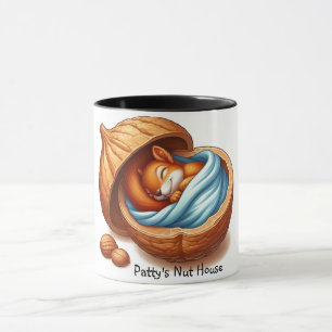 Caneca Esquilo dormindo em uma noz