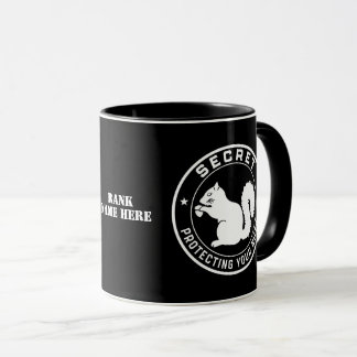 Caneca Esquilo secreto protegendo seus Loucos personalizá