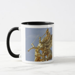 Caneca estátua de Pégaso na ponte Pont Alexander III