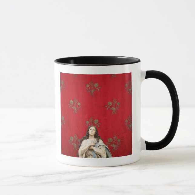 Caneca Estátua em uma igreja de Spaccanapoli, Nápoles do (Direita)