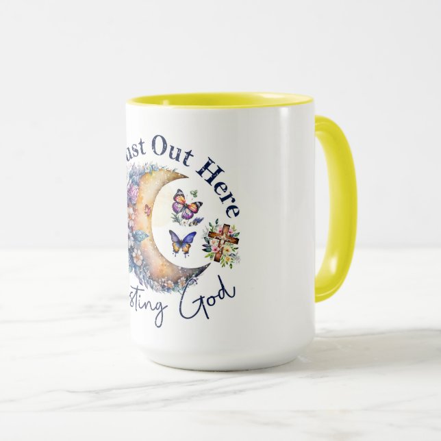 Caneca Estou aqui confiando em Deus (Frente Esquerda)