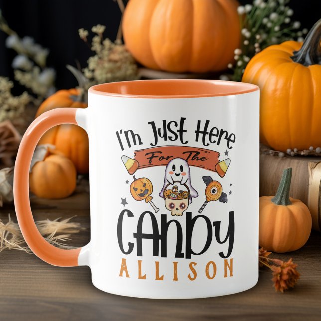 Caneca Estou aqui para o Dia das Bruxas Personalizadas do (I'm Just Here for the Candy Custom Halloween Mug)