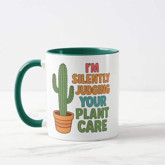 Caneca Estou Silenciosamente Julgando o Seu Cuidado com a (Esquerda)