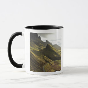 Caneca Estrada ascendente The Quiraing, Ilha de Skye,