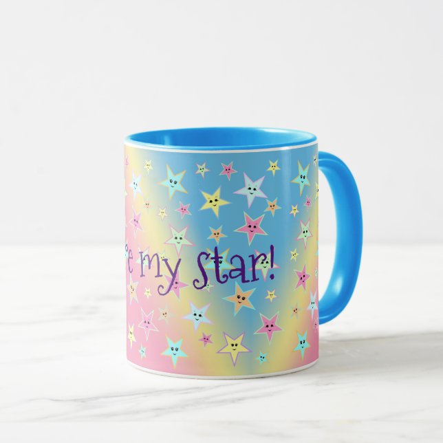 Caneca Estrelas bonitas com rostos em cores pastosas (Frente Esquerda)
