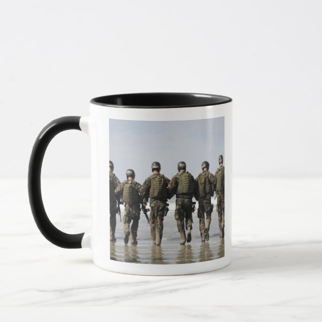 Caneca Estudantes de Formação de Crewman (Esquerda)
