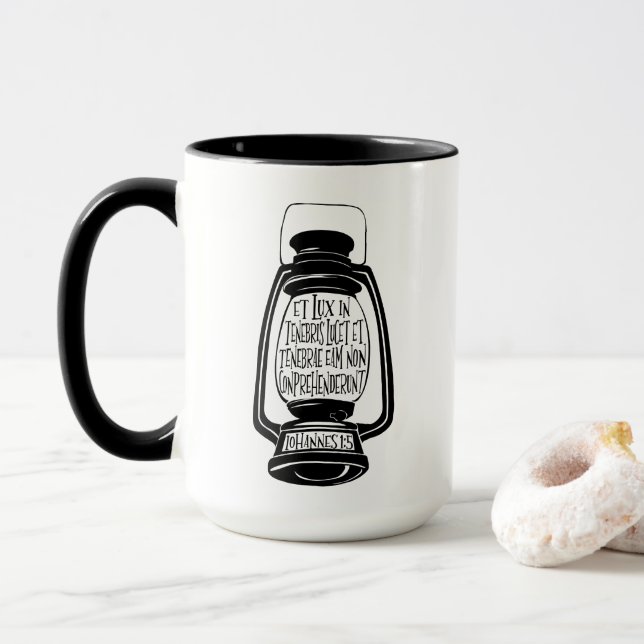 Caneca Et Lux in Tenebris John 1 em Latim Bíblia Verse (Com Donut)
