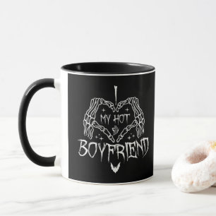 Caneca Eu Amo Meu Namorado Gostoso Esqueleto de Halloween