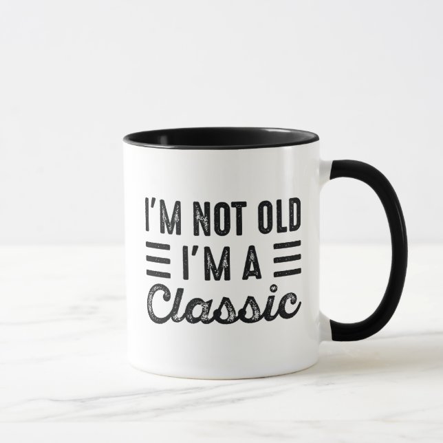 Caneca Eu não sou velho, sou clássico (Direita)