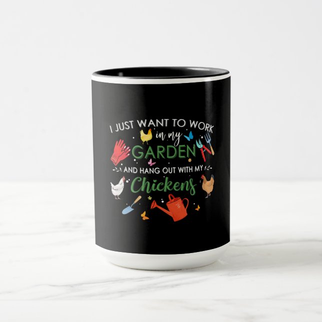 Caneca Eu Só Quero Trabalhar No Meu Jardim E Prender Gali (Centro)