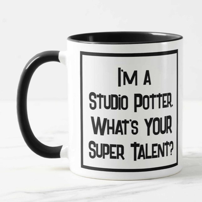 Caneca Eu sou um Oleiro de Estúdio. Qual é o SEU Talento  (Criador carregado)