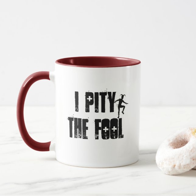 Caneca Eu Tenho Pena Do Tolo - Um Mister P Mug (Com Donut)