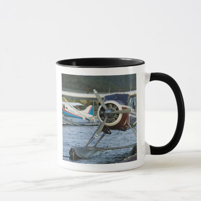 Caneca EUA, ALASKA, sudeste do Alasca, KETCHIKAN: (Direita)