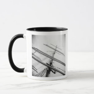 Caneca EUA, Massachusetts, Boston. Mastros de navio alto.