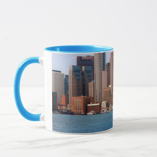 Caneca EUA, Massachusetts. Vista aérea da orla marítima d (Esquerda)