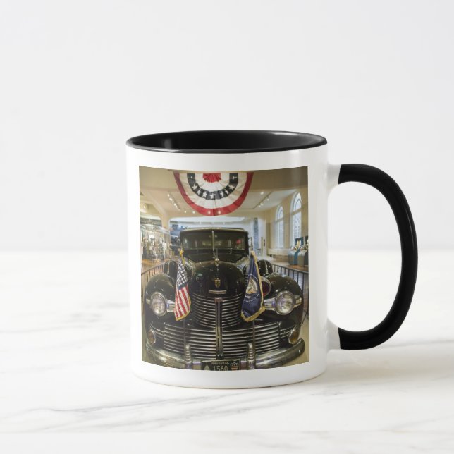 Caneca EUA, Michigan, Dearborn: O Museu Henry Ford, (Direita)