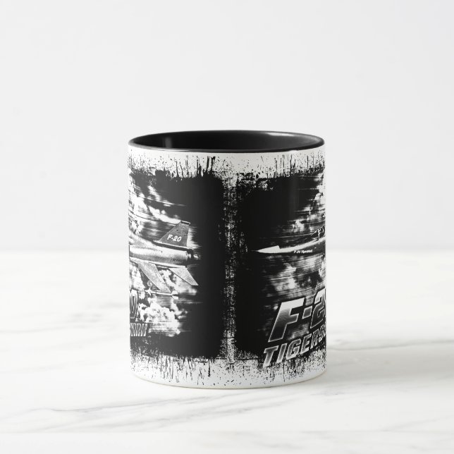 Caneca F-20 Tigershark (Centro)