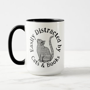 Caneca Facilmente Distraído por Gatos e Livros Vintage