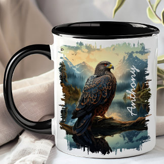 Caneca Falcão na Natureza das Montanhas