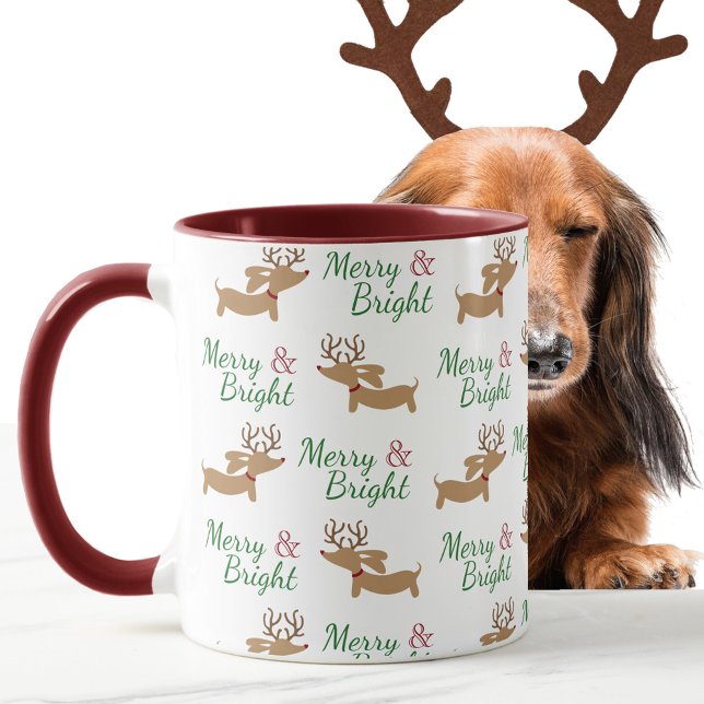 Caneca Feliz de Natal e Cachorro Brilhante (Merry & Bright Dachshund Christmas coffee mug)