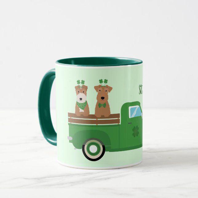 Caneca Feliz Dia de São Patrício Fox Terrier Dog (Frente Esquerda)