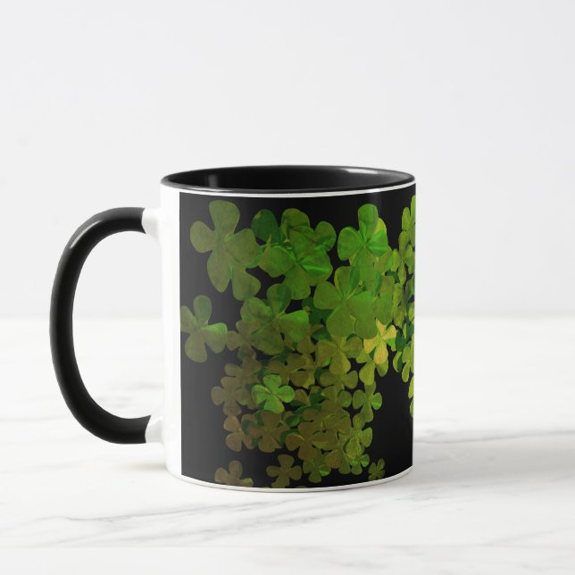 Caneca Feliz Rua. Dia de Patrick, envergonhados irlandese (Esquerda)