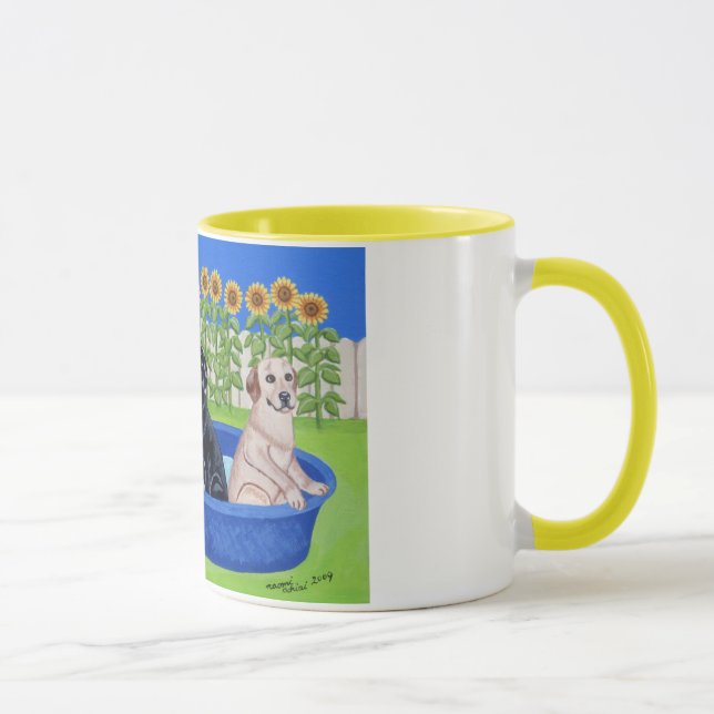 Caneca Festa na piscina engraçada Labradors (Direita)
