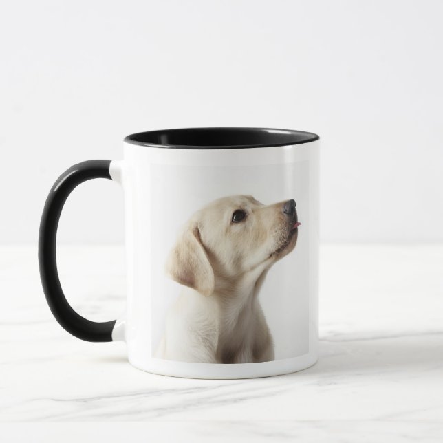 Caneca Filhote de cachorro louro de Labrador que cola (Esquerda)