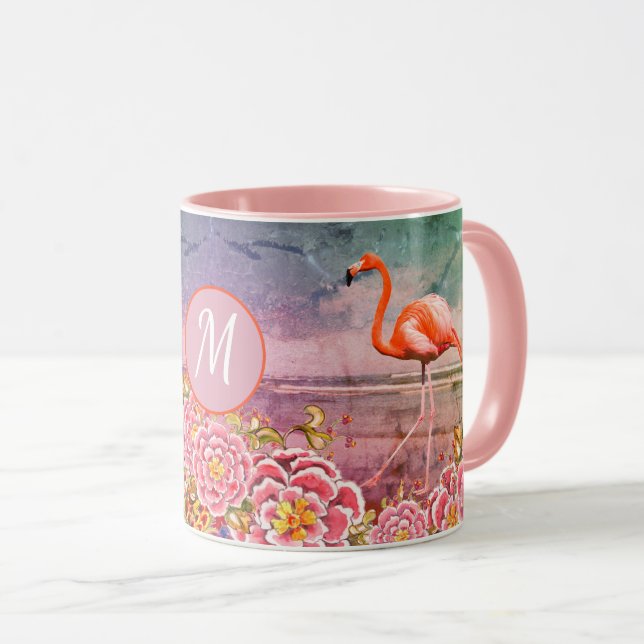 Caneca Flamingo Tropical em Praia, Flores Rosa, Monograma (Frente Esquerda)