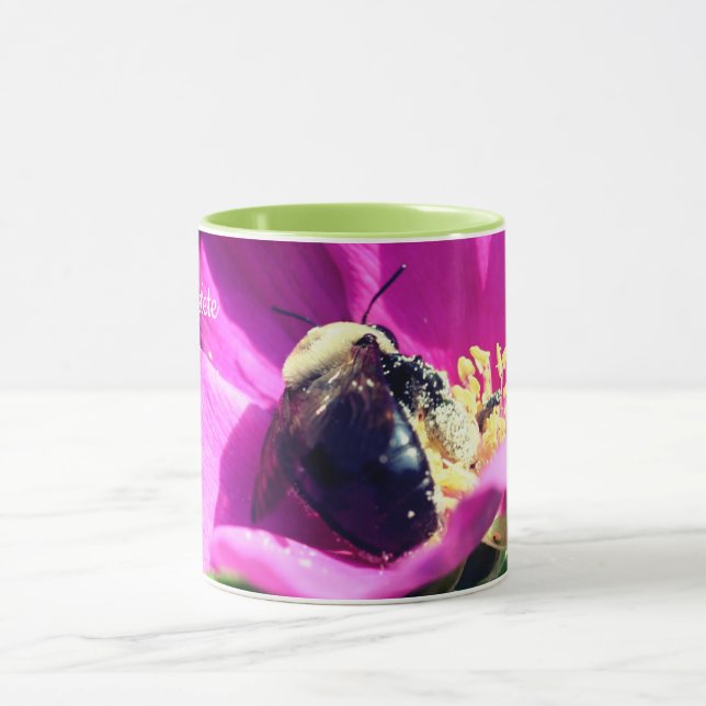Caneca Flor de Bumble Personalizado (Centro)