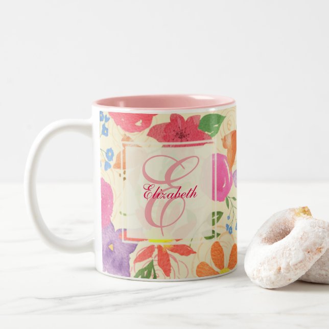 Caneca floral bonito do monograma (Com Donut)