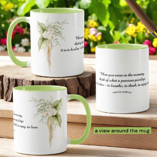 Caneca Floral Borders Life Cote Modelo