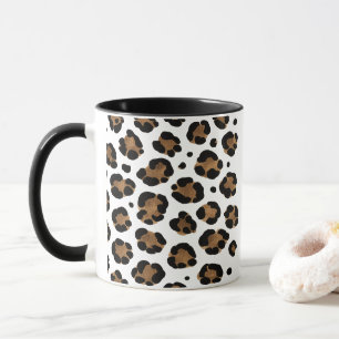 Caneca Floral – Design de Rosa Elegante