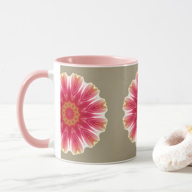 Caneca Floral em Rosa (Com Donut)