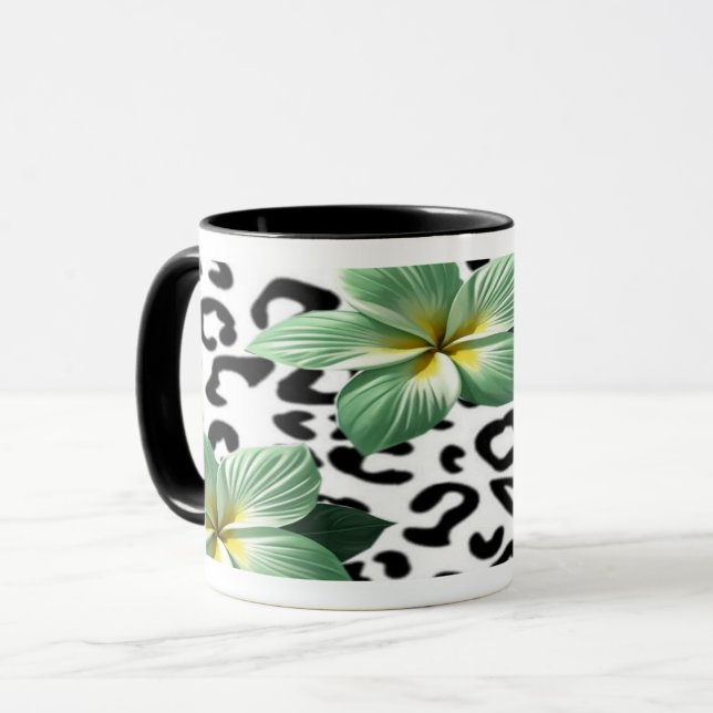 Caneca Flores Impressas de Leopardo Tropical (Frente Esquerda)