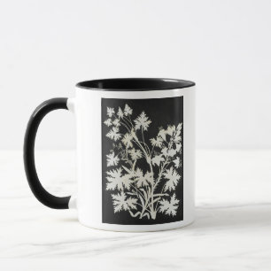 Caneca Flores na silhueta
