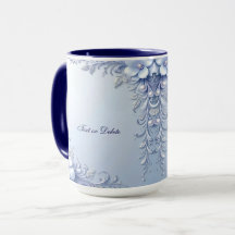 Caneca Flores Ornamentadas Azuis com Pérolas