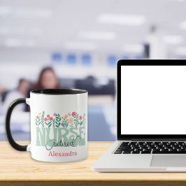 Caneca Flores Selvagens Personalizadas Enfermeira Aposent