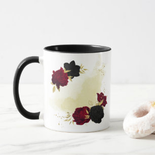 Caneca flores vermelhas pretas folhas de ouro