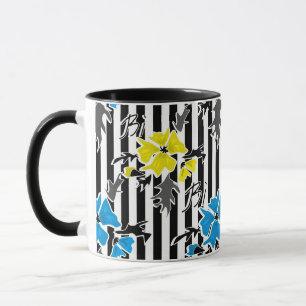 Caneca Folhas de cinza de flores azuis florais sem costur