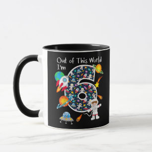 Caneca Fora deste mundo, eu tenho 6 6 de 6 anos de espaço