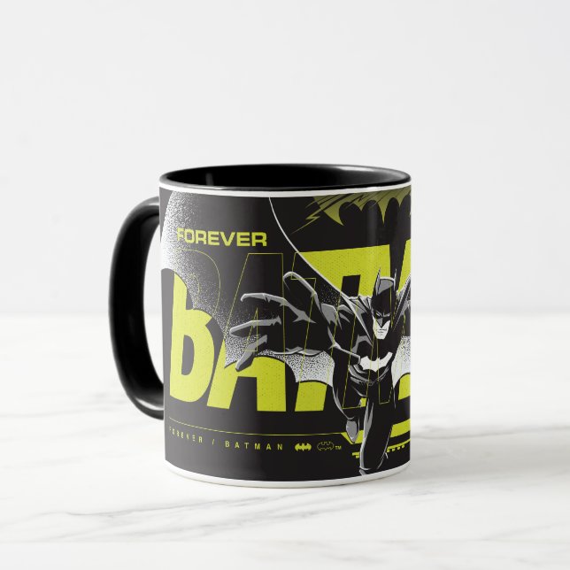 Caneca Forever Batman Atingindo Gráfico (Frente Esquerda)