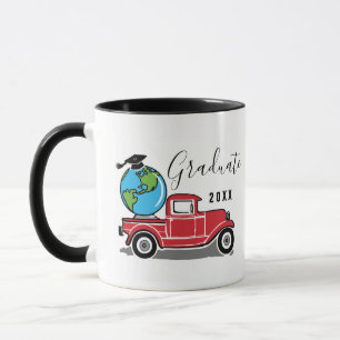 Caneca Formando Engraçado 2023 Vintage Red Truck Globe