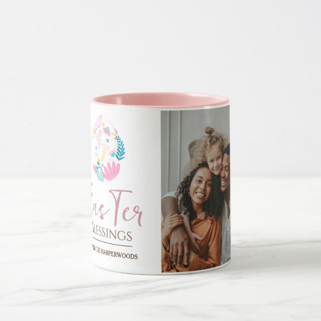 Caneca Foto da família Easter Eggs, Bênçãos de Páscoa Ele (Centro)