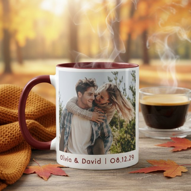 Caneca Foto de Casal Feliz no Casamento (Criador carregado)