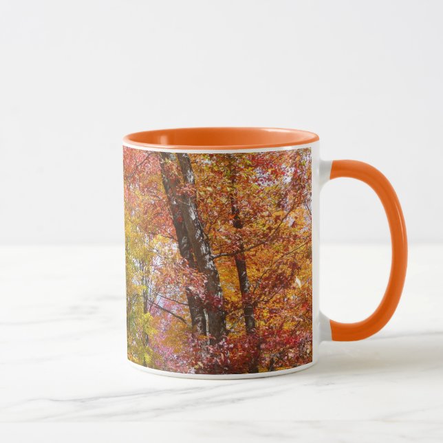 Caneca Fotografia de Outono de Árvores Laranja e Amarelas (Direita)