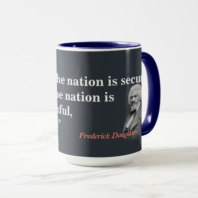 Caneca Frederick Douglass Cita Sobre A Vida Da Nação (Frente Esquerda)